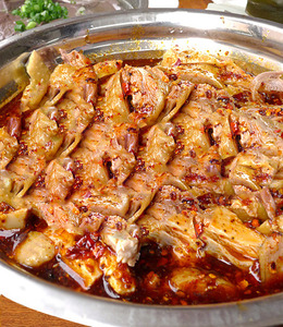 李鸡肉家的红油拌鸡.jpg